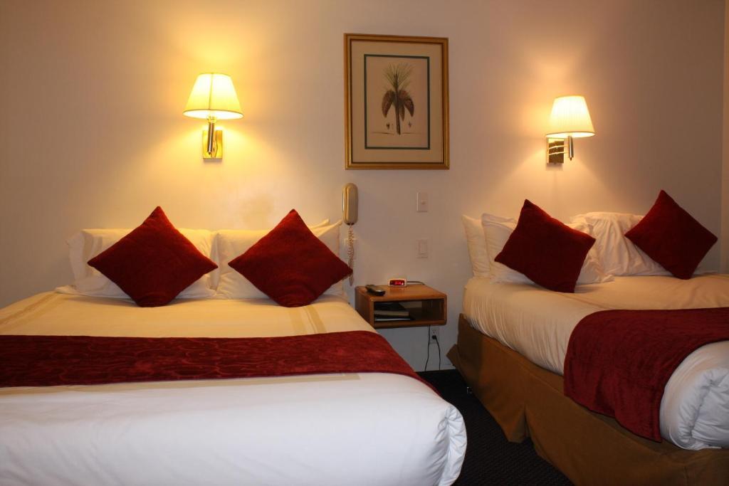 St Moritz And Lodge *